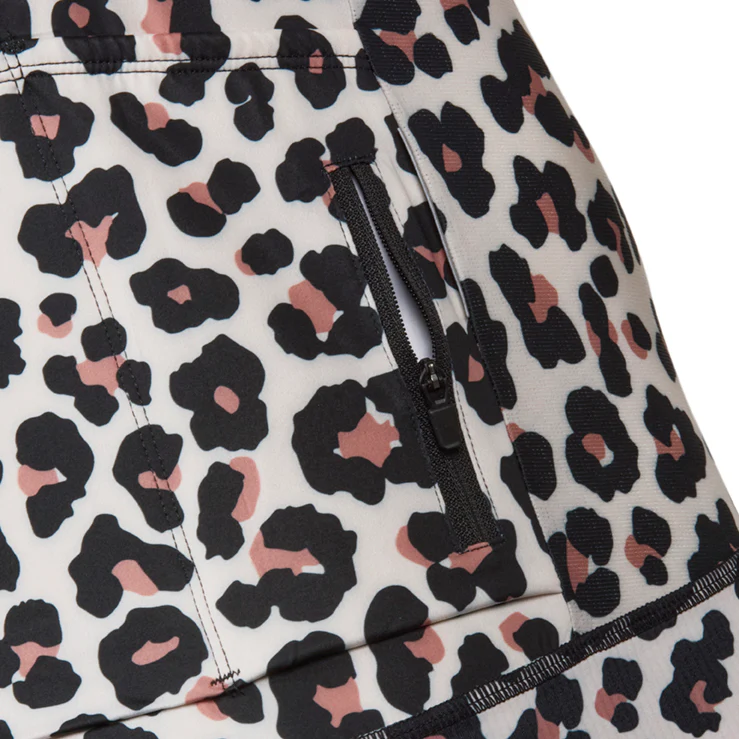 Leopard Print Short Sleeve Women's Jersey - Image 5